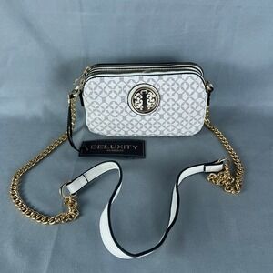 Deluxity Los Angeles Camera Bag Women's White Geometric Crossbody Chain Straps